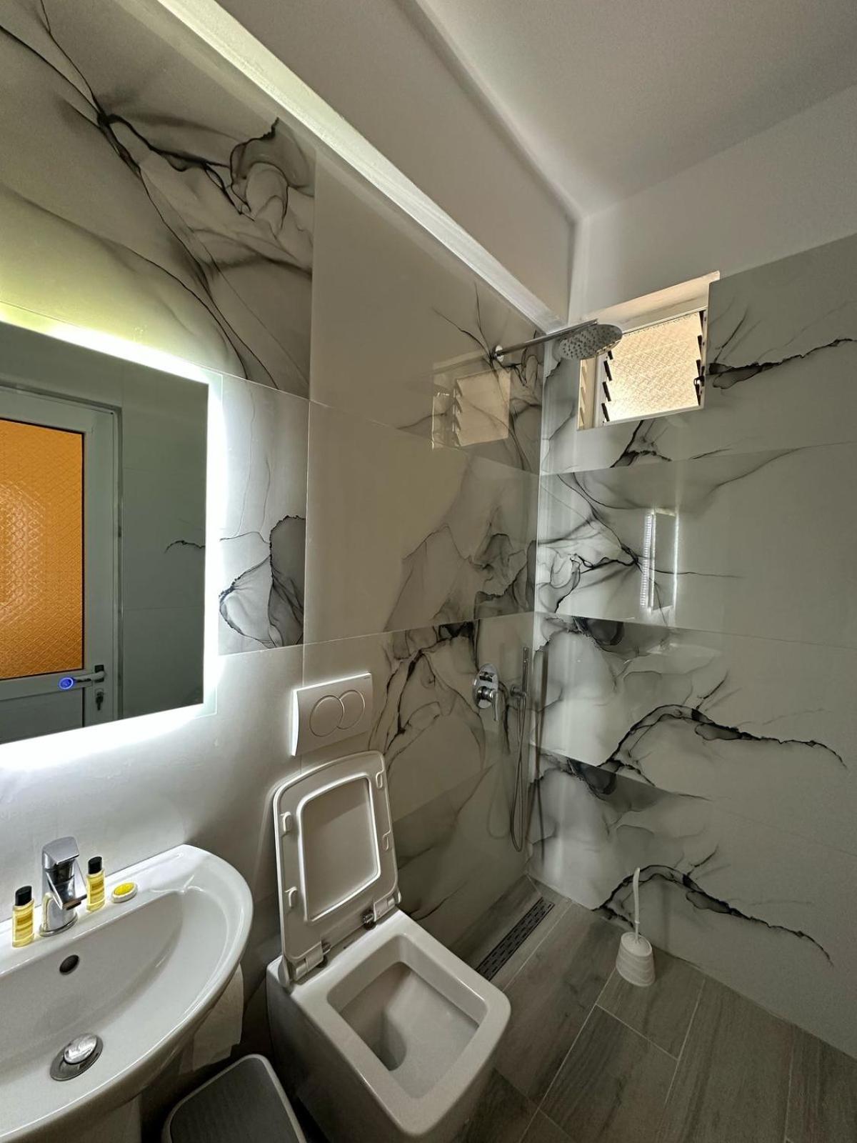 Hotel Marku Ksamil Luaran gambar